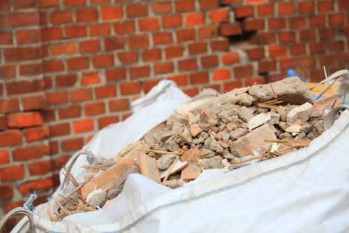 Efficient waste clearance process on a building site